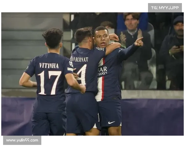 巴黎圣日耳曼本赛季欧冠成功的关键因素分析与球队战略调整